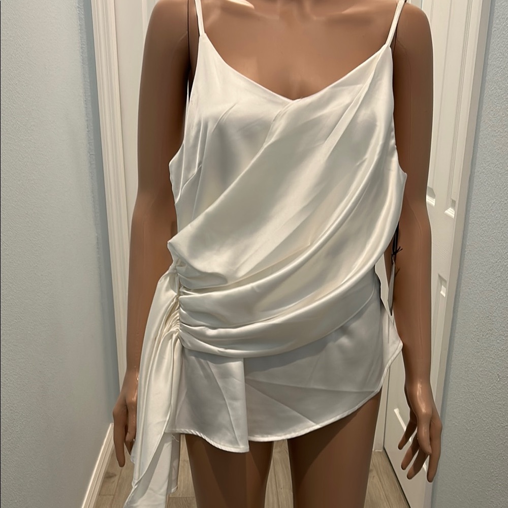 Chic White Draped Women's Chemise